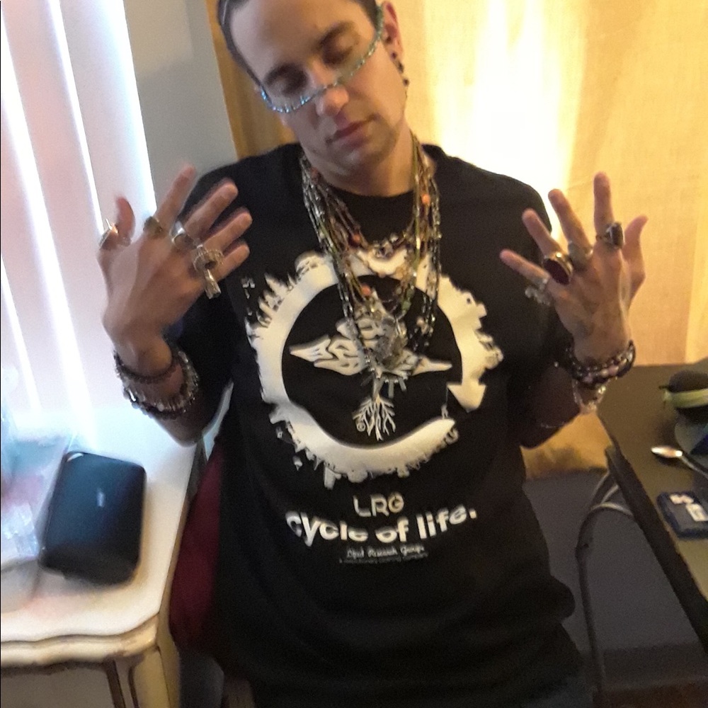 Meet your Posher, Aaron